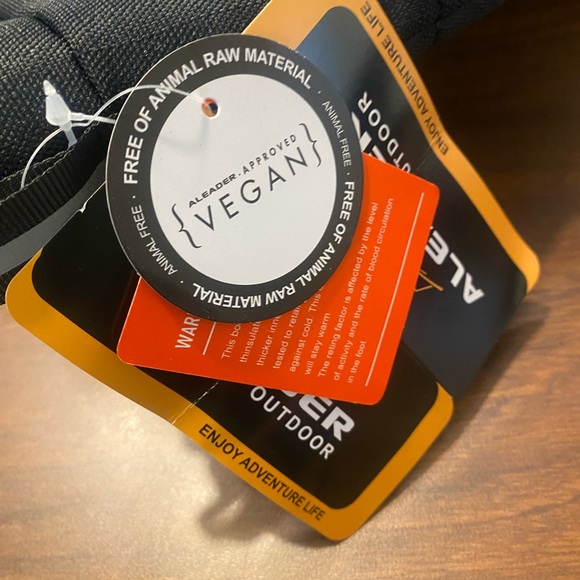 ALEADER Men's Insulated Waterproof Winter Snow Boots Size 9 - Picture 4 of 8